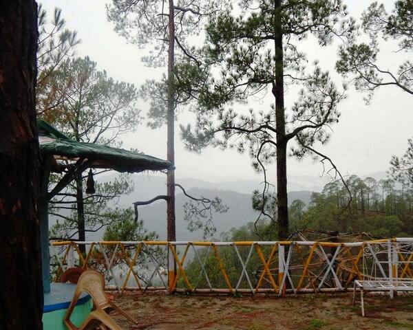 Hotel Hill View Shantiraj, Lansdowne 4